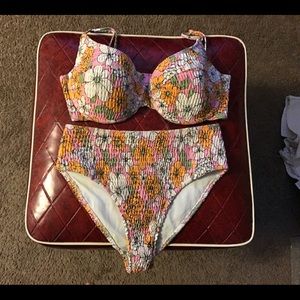 Triangl Womens two piece bathing suit